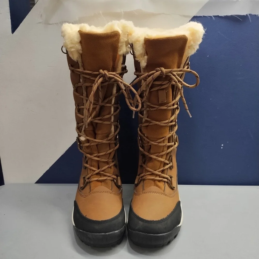Bearpaw Isabella Winter Boots Womens Size 6 Multi Wool Blend Lined Quilted EUC